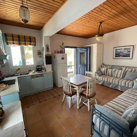 Little House In Ferienhaus Stení